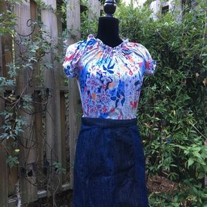 Floral  ruffled neck & sleaves